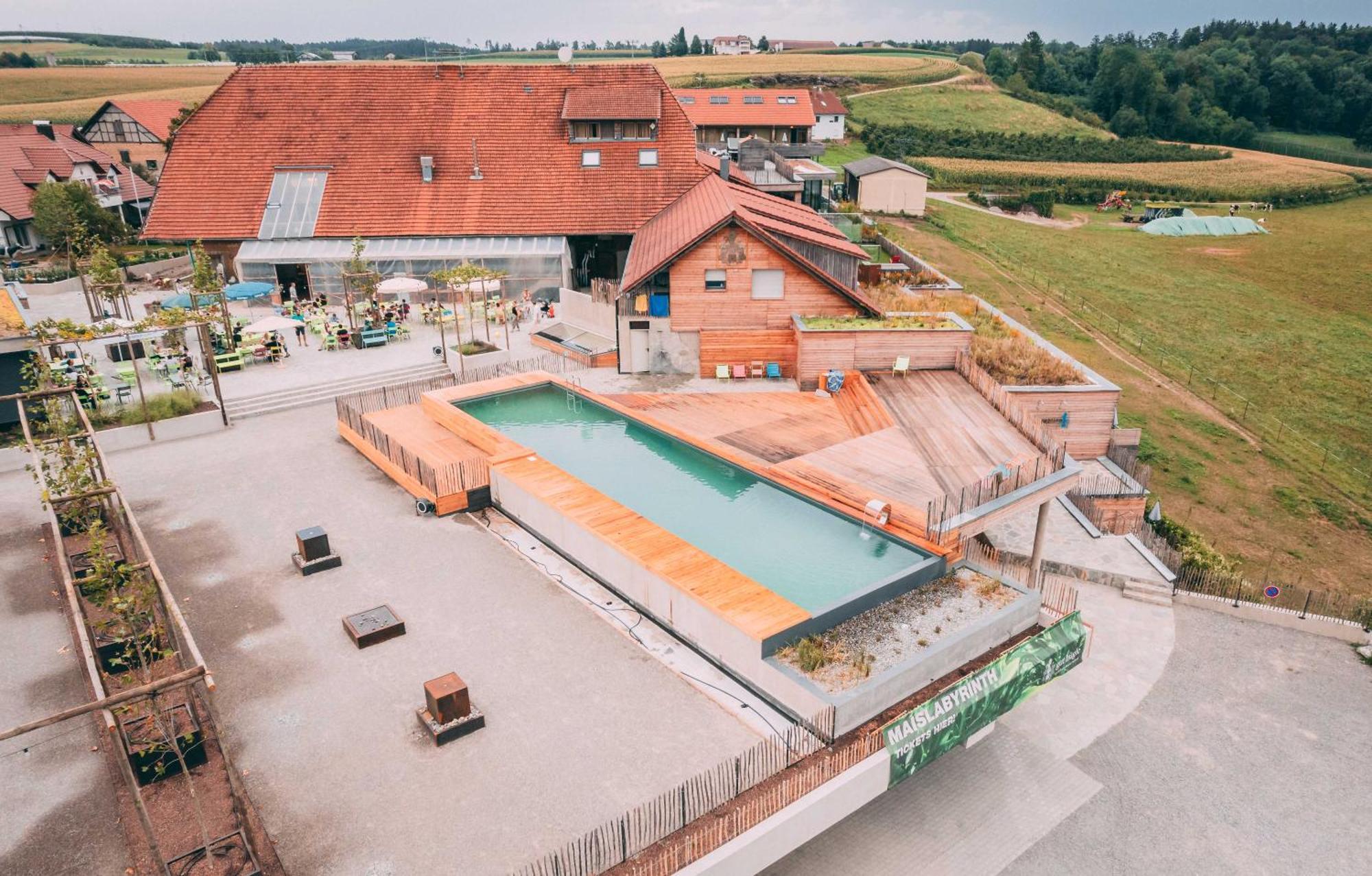 Gut Huegle Erlebnishof & Spa ラーベンスブルク エクステリア 写真